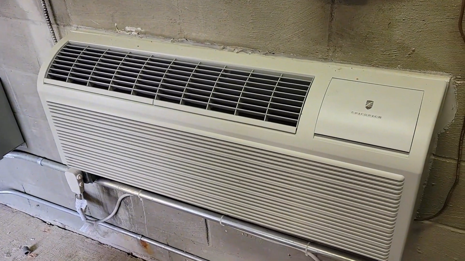 FM transmitter Cooling System